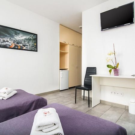 Skyhome Mini-Hotel Kijev Kültér fotó