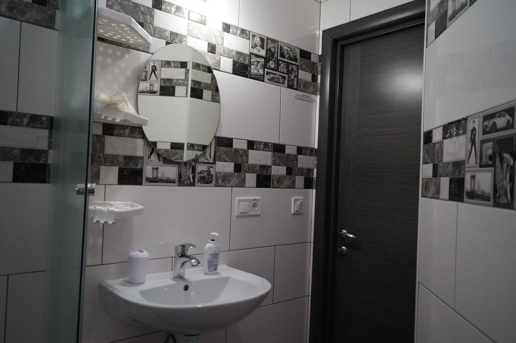 Skyhome Mini-Hotel Kijev Kültér fotó