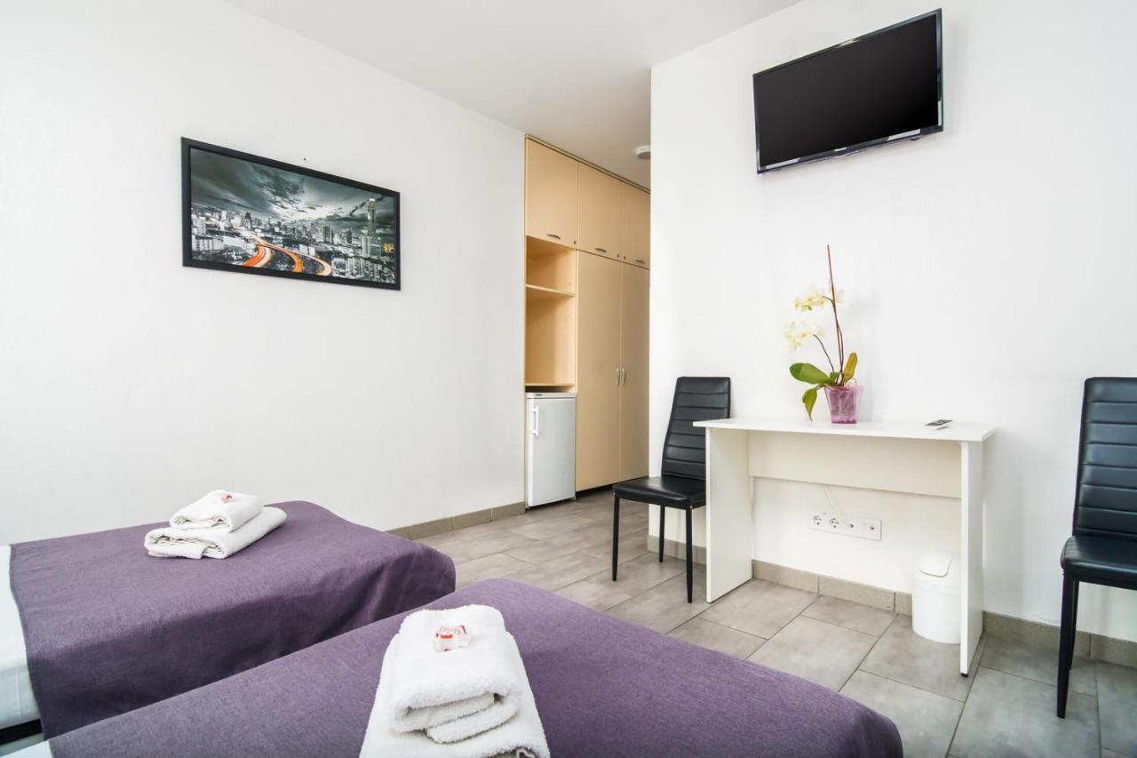 Skyhome Mini-Hotel Kijev Kültér fotó